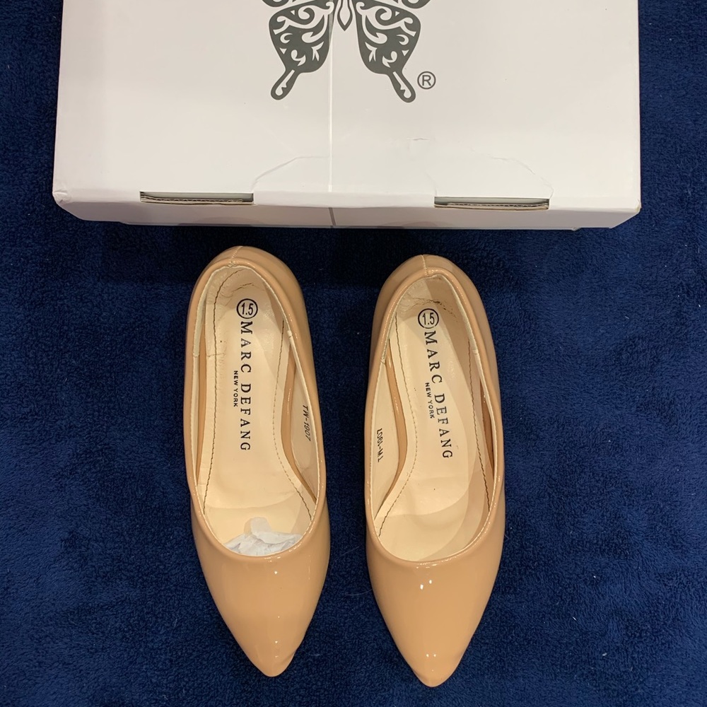 Marc Defang Tween Kitty Heels Size 1.5